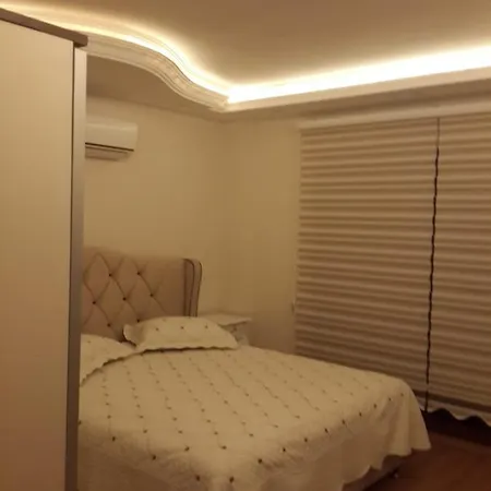 5br, With Private Pool فيلة