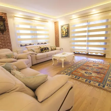 5br, With Private Pool فيلة غوجيك