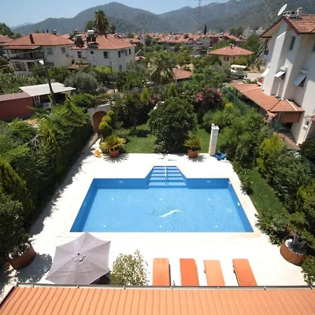 فيلة 5br, With Private Pool