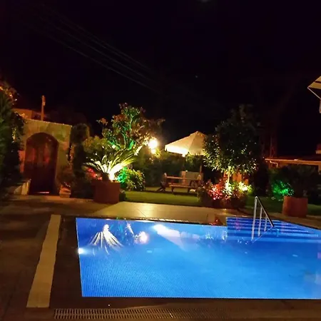 فيلة 5br, With Private Pool غوجيك